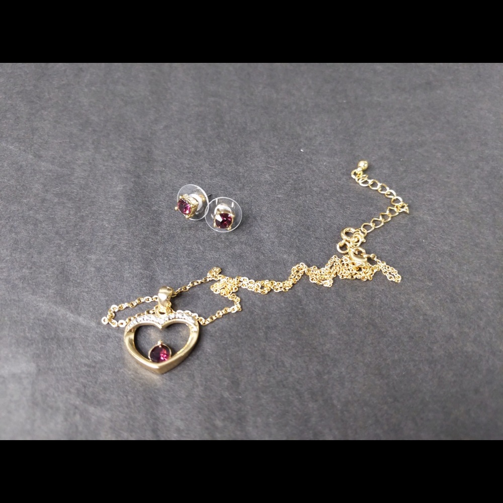 2z👯♀️Host Pick⚡️Gold Tone Necklace & Earring Set - Picture 3 of 9